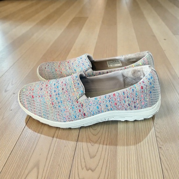 Skechers Women's Reggae Fest-Wicker Loafer Flat slip on size 7 - Picture 3 of 5